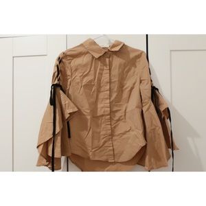 Collared button down with fancy sleeves || S